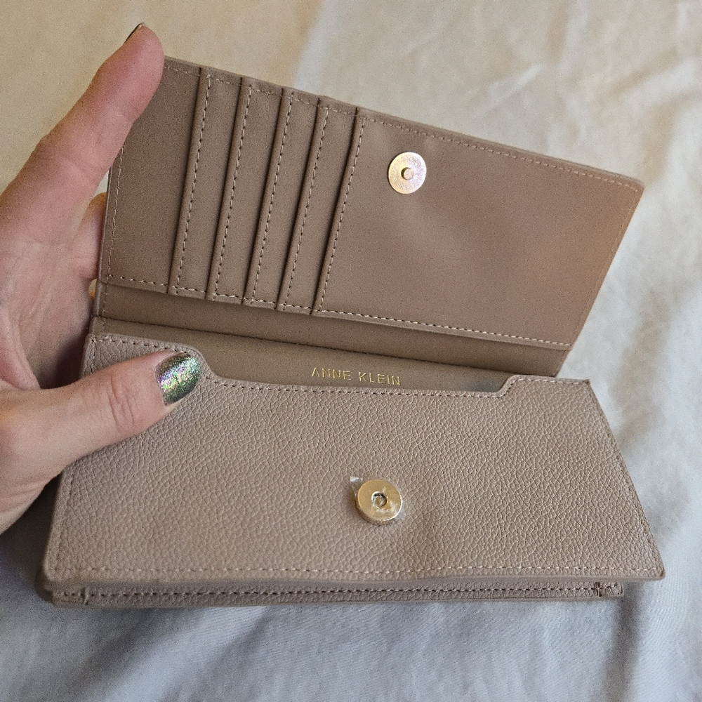 Anne Klein Beige Bifold Wallet Wristlet Vegan Leather NWOT - Picture 7 of 11